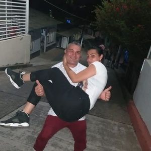 Meet your Posher, Johan